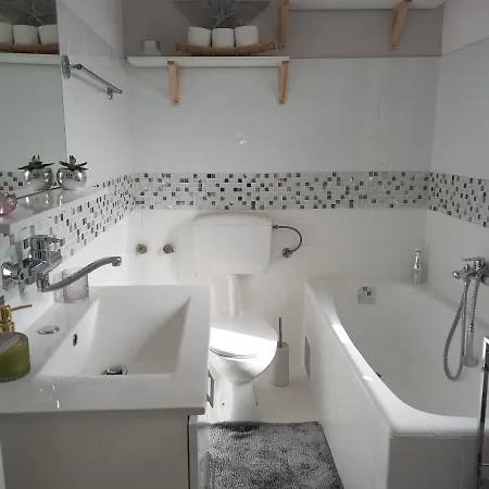 Apartmani Bruna Jezera Exterior photo