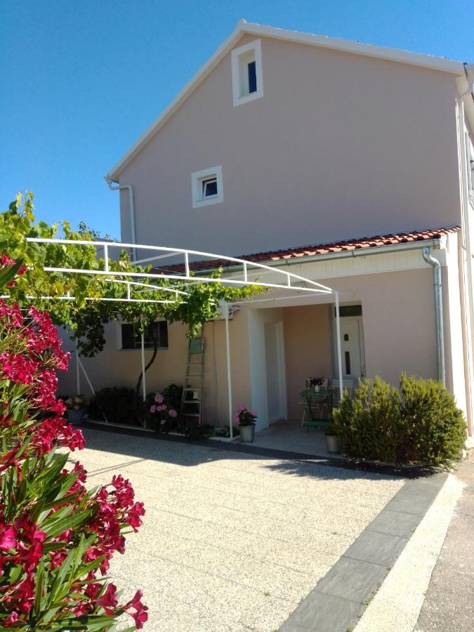 Bruna Apartment