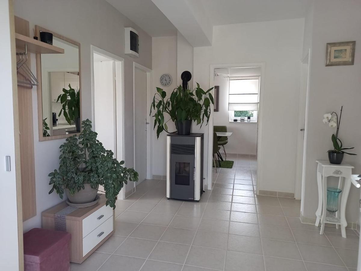 Bruna Appartement Jezera