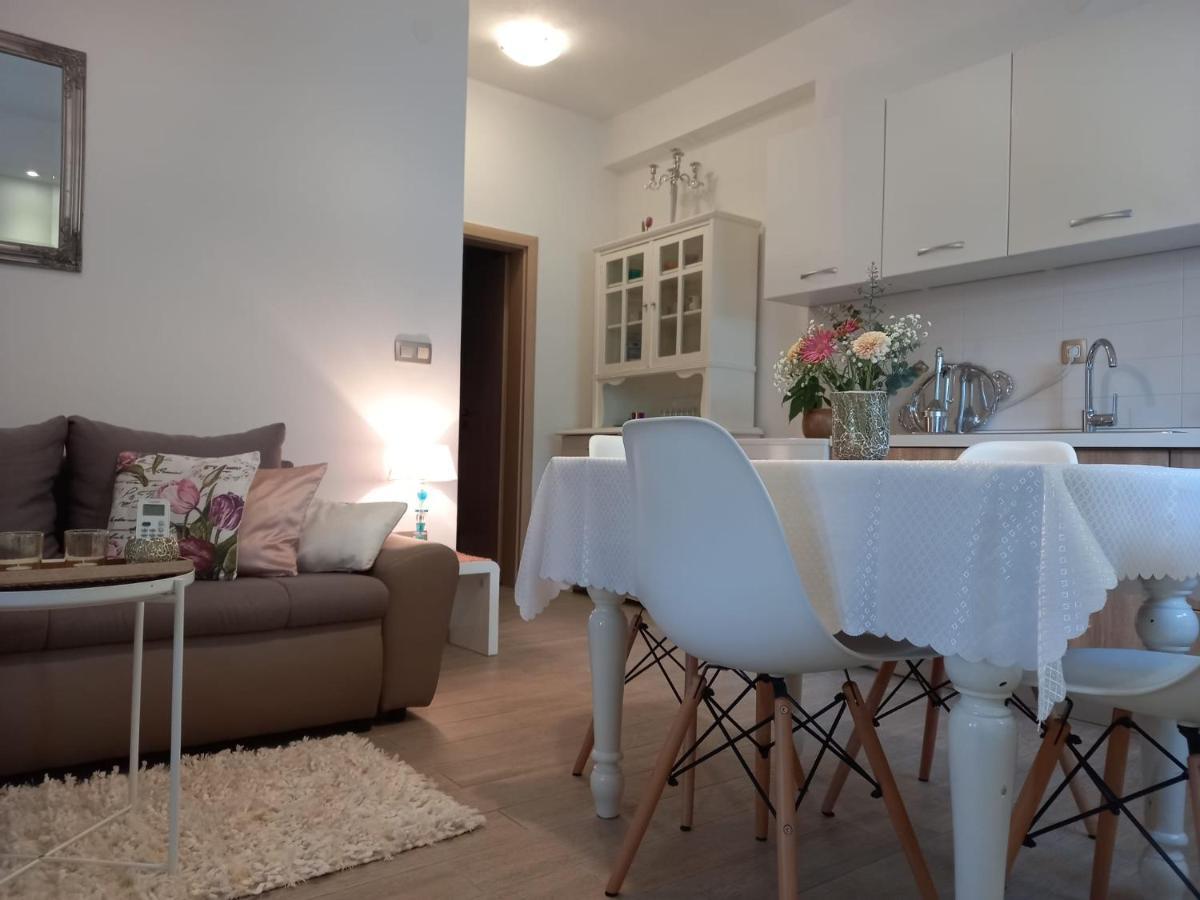 Apartment Bruna Jezera