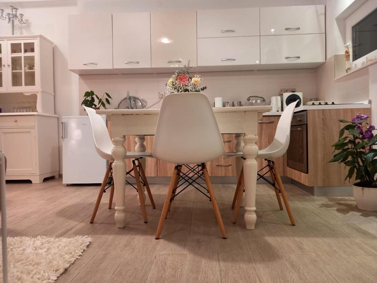 Bruna Apartment